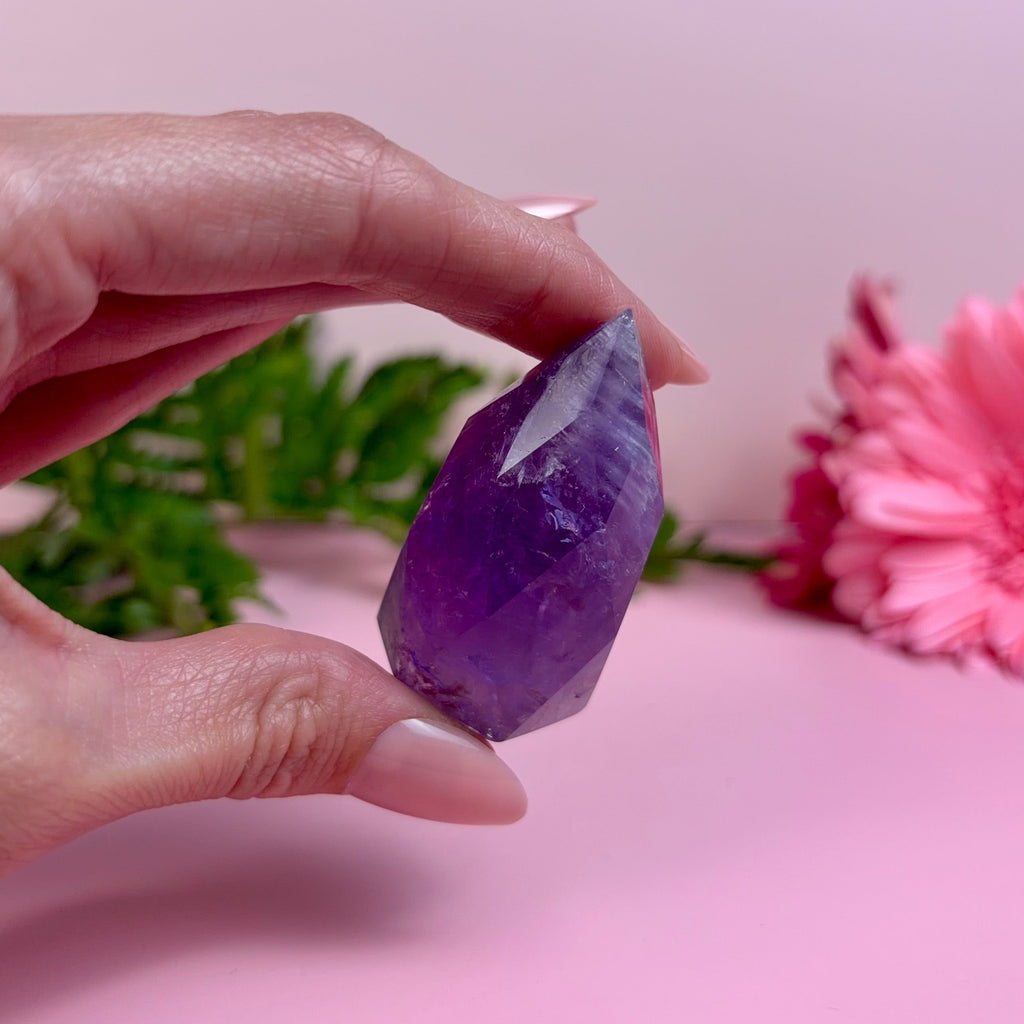 Amethyst Faceted Flame
