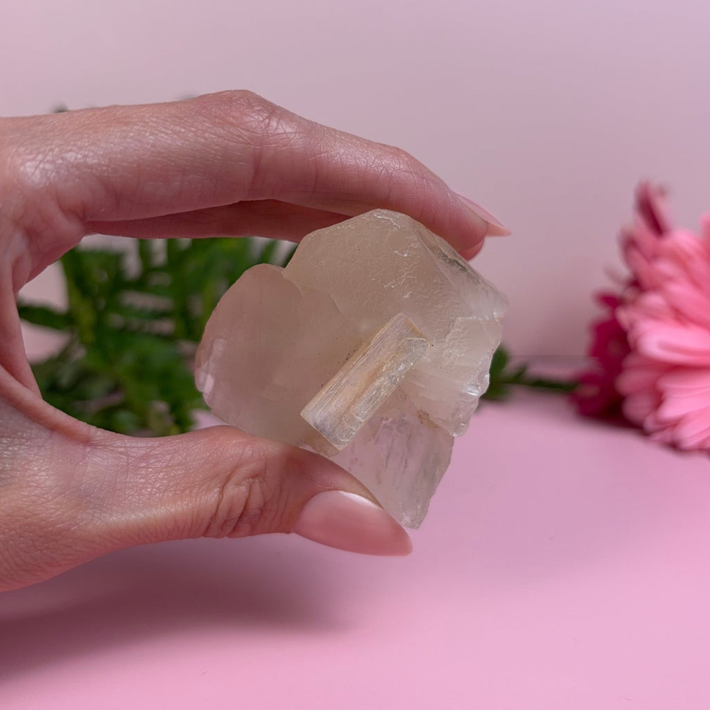 Stilbite on Calcite